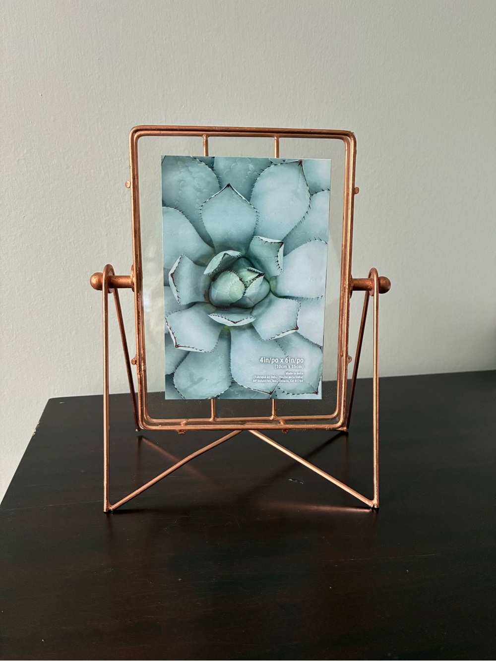 Rustic Copper Tone Metal Photo Frame Stand